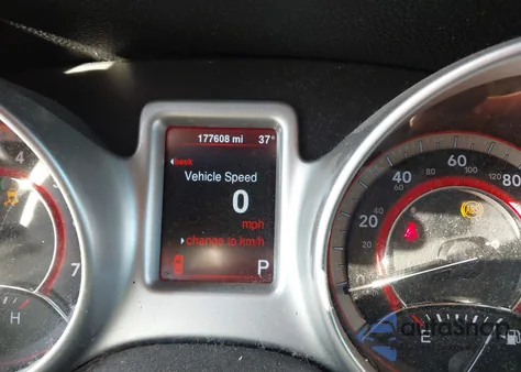 2013 Dodge Journey Sxt z USA, uszkodzony, nr VIN 3C4PDDBG7DT650893